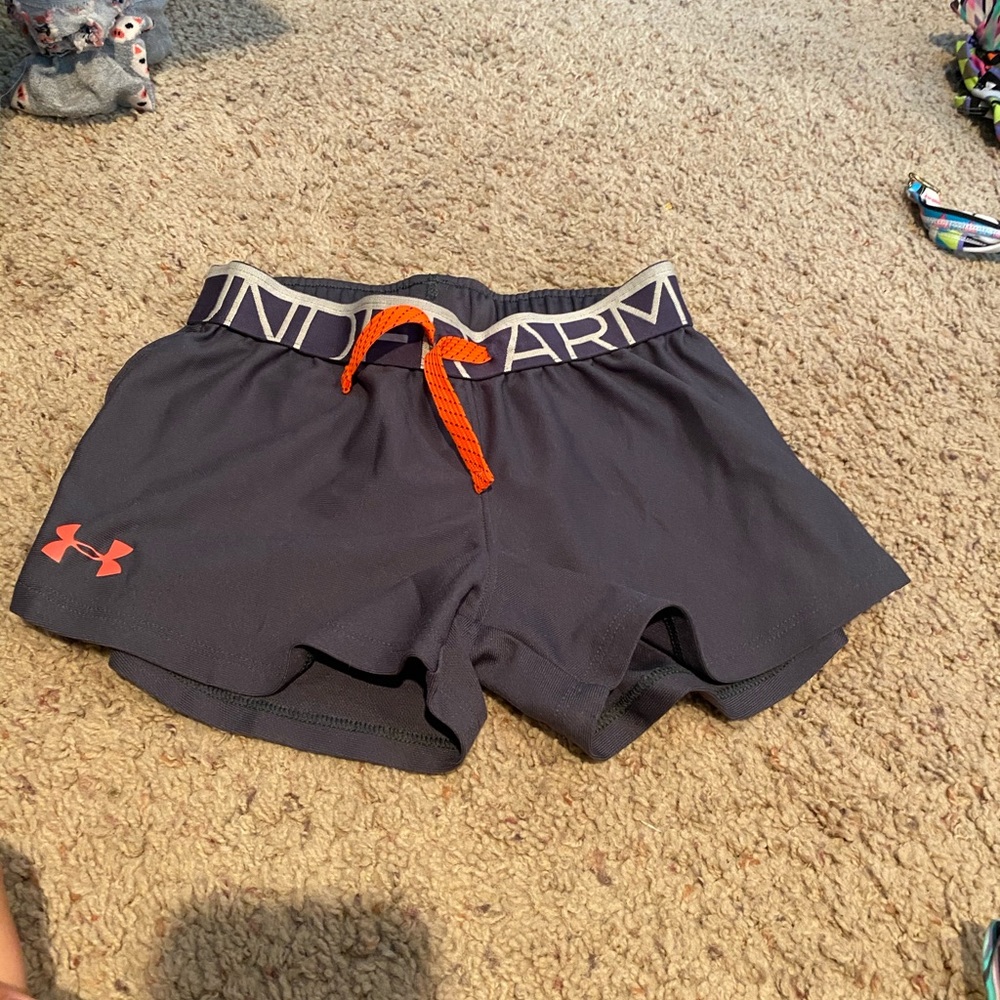 ✨Underarmour shorts
